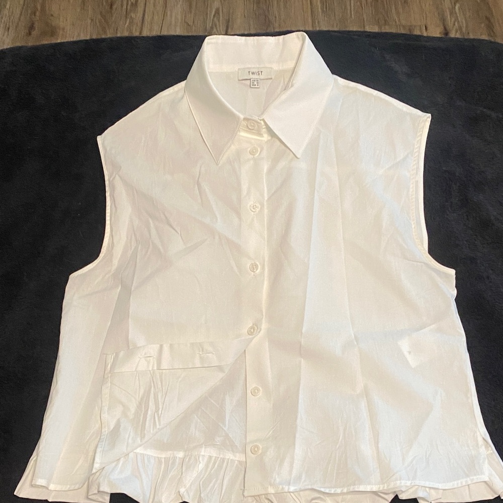 Twisted X White Sleeveless Button-Up Shirt